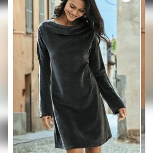 NWT Peruvian Connection Charcoal Grey Velour Victoria Shift Dress Long Sleeve